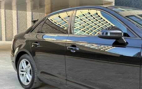 Audi A4, 2017 год, 1 950 000 рублей, 4 фотография