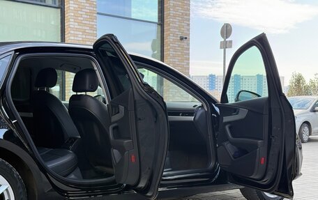 Audi A4, 2017 год, 1 950 000 рублей, 5 фотография