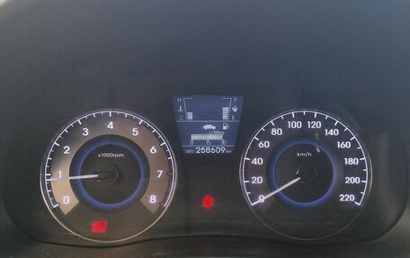 Hyundai Solaris II рестайлинг, 2013 год, 625 000 рублей, 14 фотография