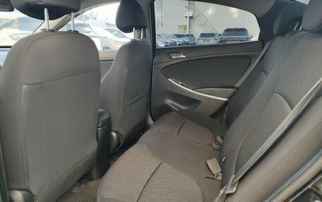 Hyundai Solaris II рестайлинг, 2013 год, 625 000 рублей, 21 фотография