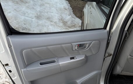 Toyota Hilux VII, 2010 год, 1 300 000 рублей, 34 фотография