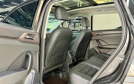 Volkswagen Tharu, 2023 год, 1 550 333 рублей, 10 фотография