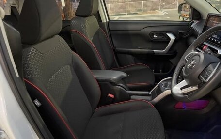 Toyota Raize I, 2020 год, 1 200 001 рублей, 13 фотография