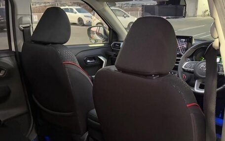 Toyota Raize I, 2020 год, 1 200 001 рублей, 16 фотография