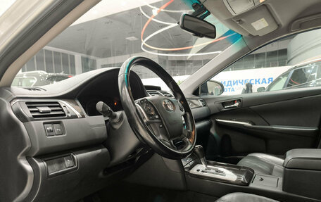 Toyota Camry, 2014 год, 1 499 000 рублей, 16 фотография