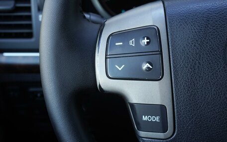 Toyota Land Cruiser 200, 2010 год, 2 940 000 рублей, 19 фотография