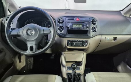 Volkswagen Golf Plus II, 2011 год, 612 335 рублей, 10 фотография