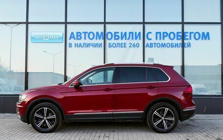 Volkswagen Tiguan II, 2018 год, 2 375 000 рублей, 2 фотография