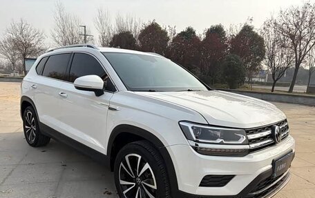 Volkswagen Tharu, 2023 год, 1 470 333 рублей, 3 фотография