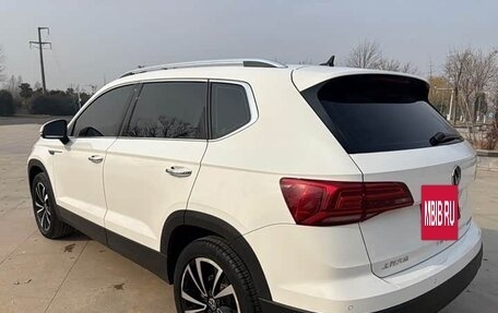 Volkswagen Tharu, 2023 год, 1 470 333 рублей, 8 фотография