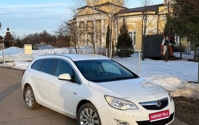 Opel Astra J, 2011 год, 465 000 рублей, 1 фотография