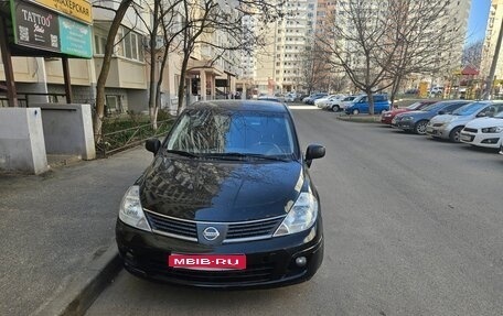 Nissan Tiida, 2010 год, 400 000 рублей, 1 фотография