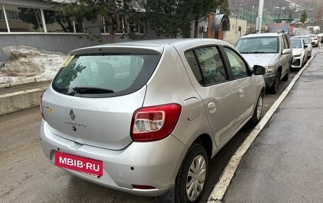 Renault Sandero II рестайлинг, 2015 год, 950 000 рублей, 5 фотография