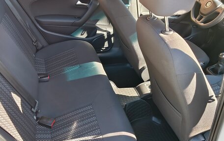 Volkswagen Polo VI (EU Market), 2017 год, 900 000 рублей, 13 фотография