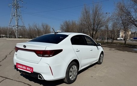 KIA Rio IV, 2021 год, 1 600 000 рублей, 3 фотография