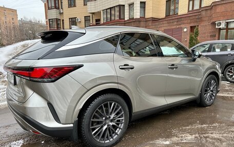 Lexus RX IV рестайлинг, 2023 год, 7 450 000 рублей, 5 фотография