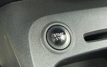 Renault Kaptur I рестайлинг, 2017 год, 1 360 000 рублей, 21 фотография