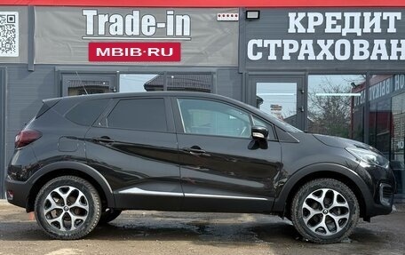 Renault Kaptur I рестайлинг, 2017 год, 1 360 000 рублей, 13 фотография