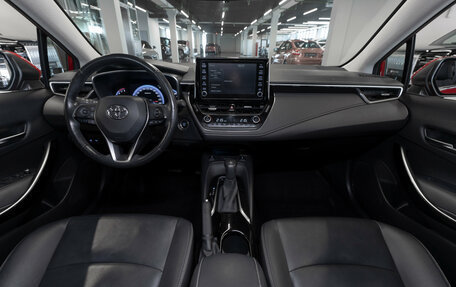 Toyota Corolla, 2021 год, 2 080 000 рублей, 8 фотография