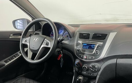 Hyundai Solaris II рестайлинг, 2015 год, 1 148 000 рублей, 12 фотография