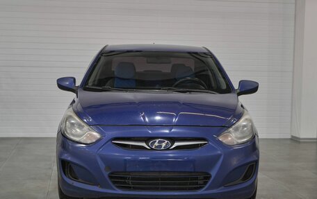 Hyundai Solaris II рестайлинг, 2011 год, 500 000 рублей, 2 фотография