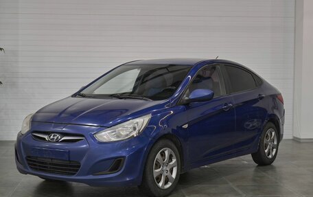 Hyundai Solaris II рестайлинг, 2011 год, 500 000 рублей, 3 фотография