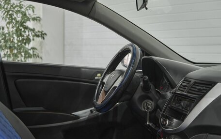 Hyundai Solaris II рестайлинг, 2011 год, 500 000 рублей, 9 фотография