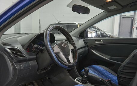 Hyundai Solaris II рестайлинг, 2011 год, 500 000 рублей, 14 фотография