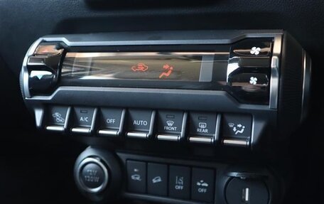 Suzuki Ignis III, 2023 год, 890 000 рублей, 16 фотография