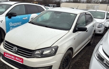 Volkswagen Polo VI (EU Market), 2019 год, 690 000 рублей, 2 фотография