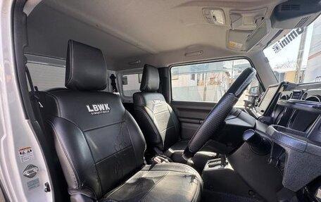 Suzuki Jimny, 2023 год, 1 700 000 рублей, 17 фотография