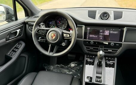 Porsche Macan I рестайлинг, 2025 год, 11 750 000 рублей, 2 фотография