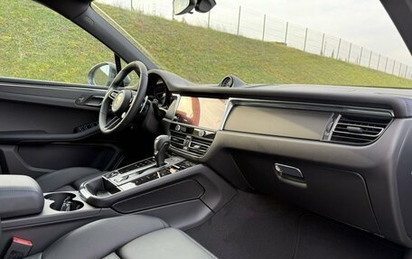 Porsche Macan I рестайлинг, 2025 год, 11 750 000 рублей, 21 фотография