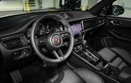Porsche Macan I рестайлинг, 2025 год, 11 750 000 рублей, 2 фотография