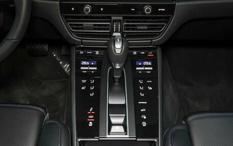 Porsche Macan I рестайлинг, 2025 год, 11 750 000 рублей, 33 фотография