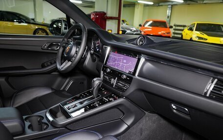 Porsche Macan I рестайлинг, 2025 год, 11 750 000 рублей, 38 фотография