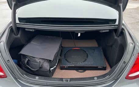 Mercedes-Benz E-Класс, 2020 год, 4 200 000 рублей, 17 фотография