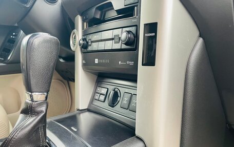 Toyota Land Cruiser Prado 150 рестайлинг 2, 2012 год, 2 500 000 рублей, 12 фотография