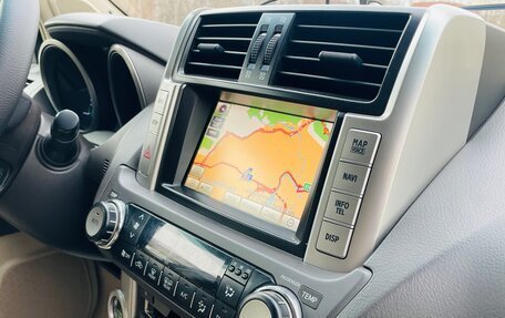 Toyota Land Cruiser Prado 150 рестайлинг 2, 2012 год, 2 500 000 рублей, 11 фотография