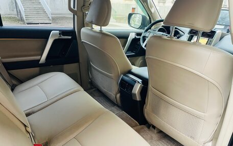 Toyota Land Cruiser Prado 150 рестайлинг 2, 2012 год, 2 500 000 рублей, 21 фотография