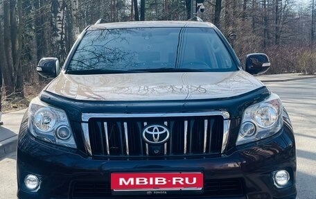 Toyota Land Cruiser Prado 150 рестайлинг 2, 2012 год, 2 500 000 рублей, 5 фотография