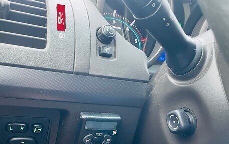 Toyota Land Cruiser Prado 150 рестайлинг 2, 2012 год, 2 500 000 рублей, 14 фотография