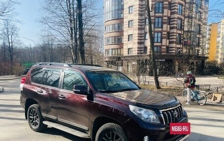 Toyota Land Cruiser Prado 150 рестайлинг 2, 2012 год, 2 500 000 рублей, 3 фотография