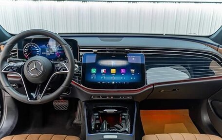 Mercedes-Benz E-Класс, 2024 год, 7 700 000 рублей, 6 фотография