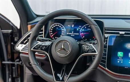 Mercedes-Benz E-Класс, 2024 год, 7 700 000 рублей, 11 фотография