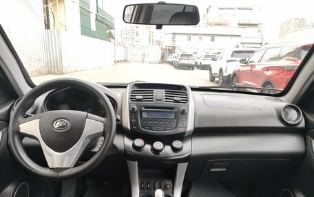 Lifan X60 I рестайлинг, 2013 год, 390 000 рублей, 10 фотография