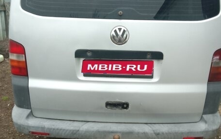 Volkswagen Transporter T5 рестайлинг, 2005 год, 1 000 000 рублей, 1 фотография