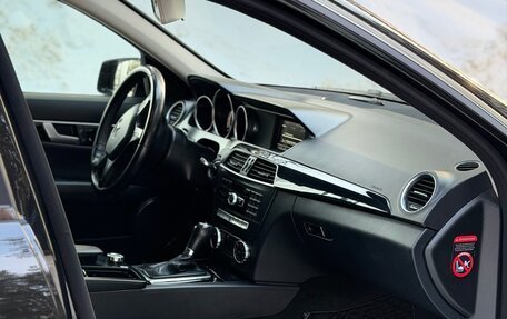 Mercedes-Benz C-Класс, 2013 год, 1 360 000 рублей, 10 фотография