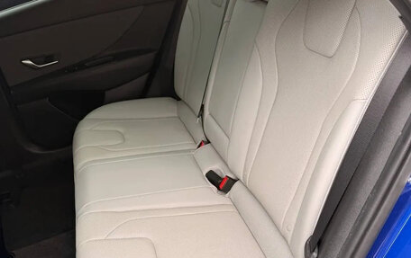 Hyundai Avante, 2023 год, 2 130 000 рублей, 10 фотография