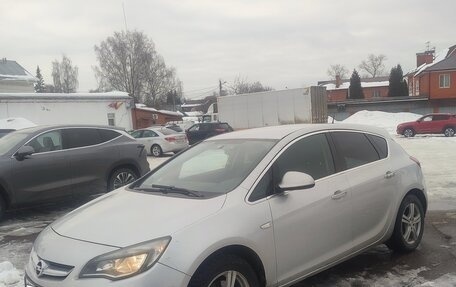 Opel Astra J, 2012 год, 670 000 рублей, 8 фотография